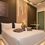 Midvalley Southkey Mosaic Suite By Nest Home